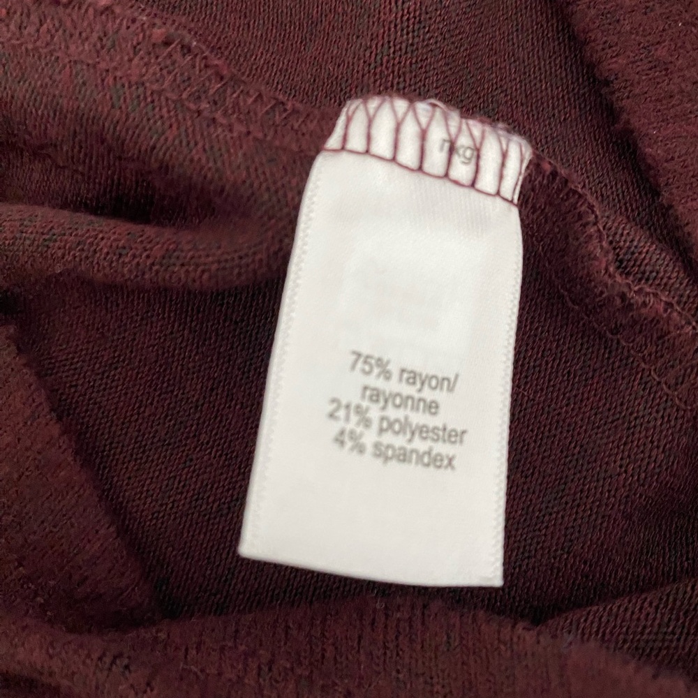 🛍️SALE…Maurices Deep Burgundy Long Sleeve Top - Picture 5 of 6